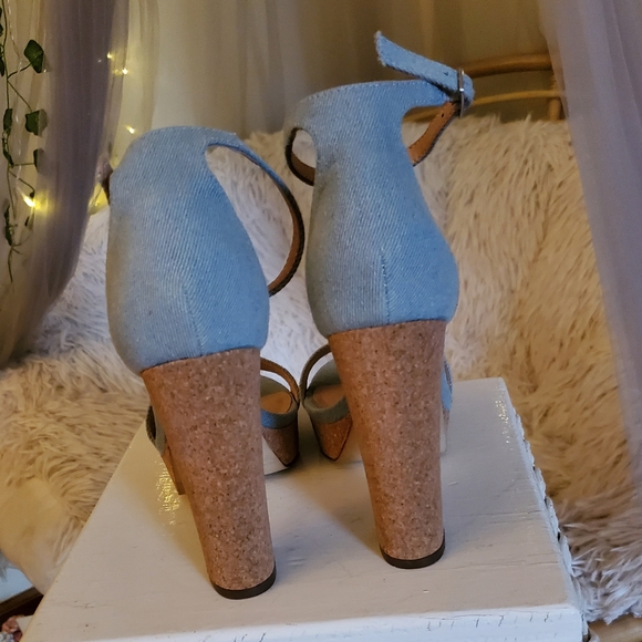 Madden girl light blue denim ankle strap heels size 8M - Picture 3 of 6